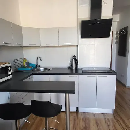 Apartmorze Na Lesnej 亚斯塔尔尼亚